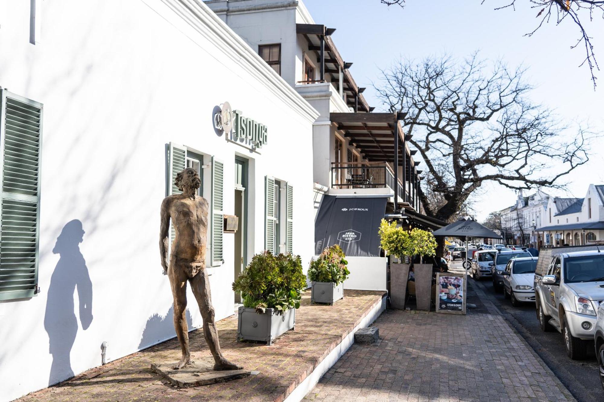 Chung cư 84 m² 2 phòng ngủ, 2 phòng tắm riêng ở Trung tâm Stellenbosch Ngoại thất bức ảnh